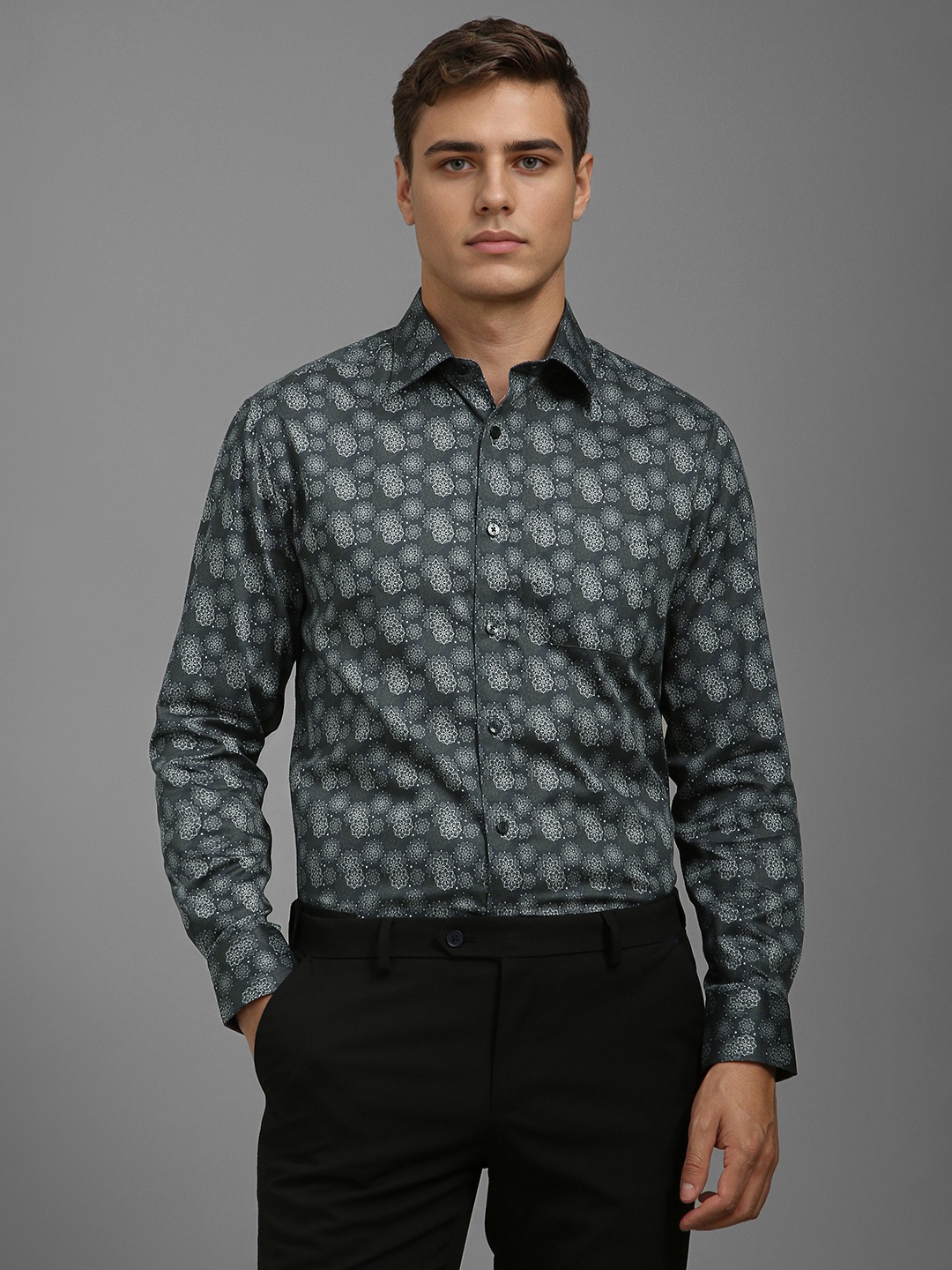 

Louis Philippe Men Classic Fit Spread Collar Floral Printed Cotton Formal Shirt, Olive