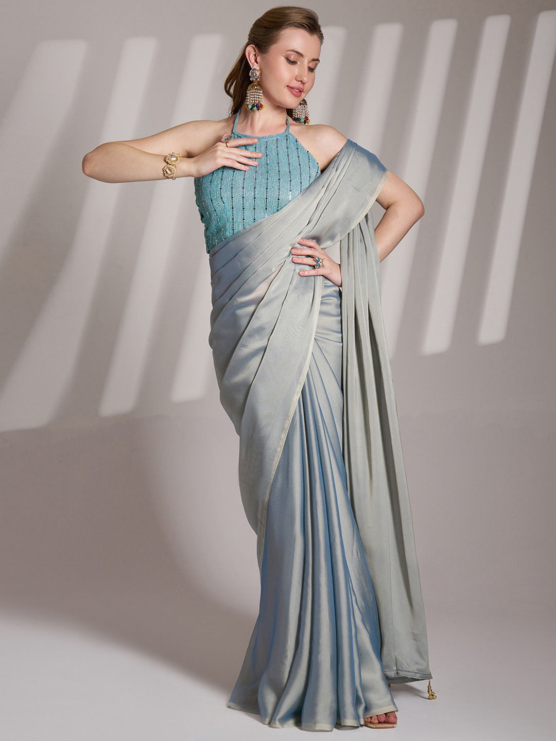 

Mitera Party Saree With Blouse Piece, Grey
