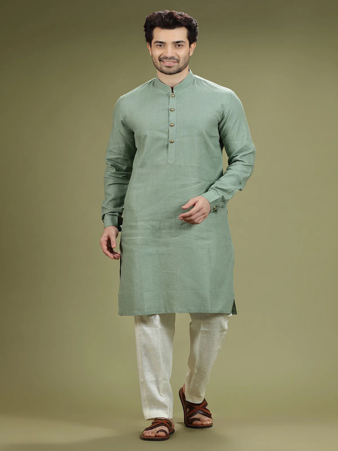 

Oomph! Mandarin Collar Straight Kurtas, Green