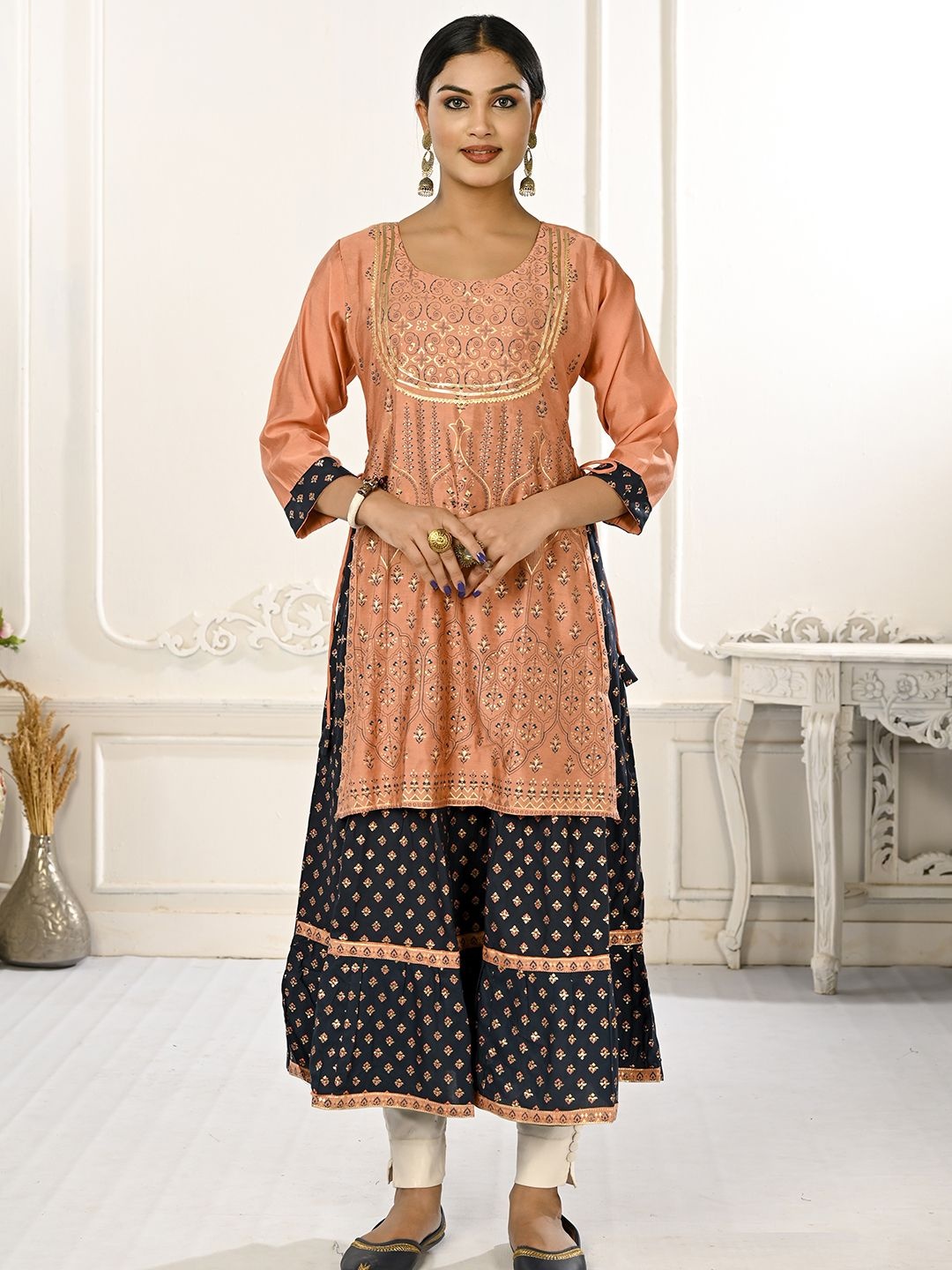 

Krimmple Ethnic Motifs Printed Pure Cotton Ethnic Straight Kurta, Peach