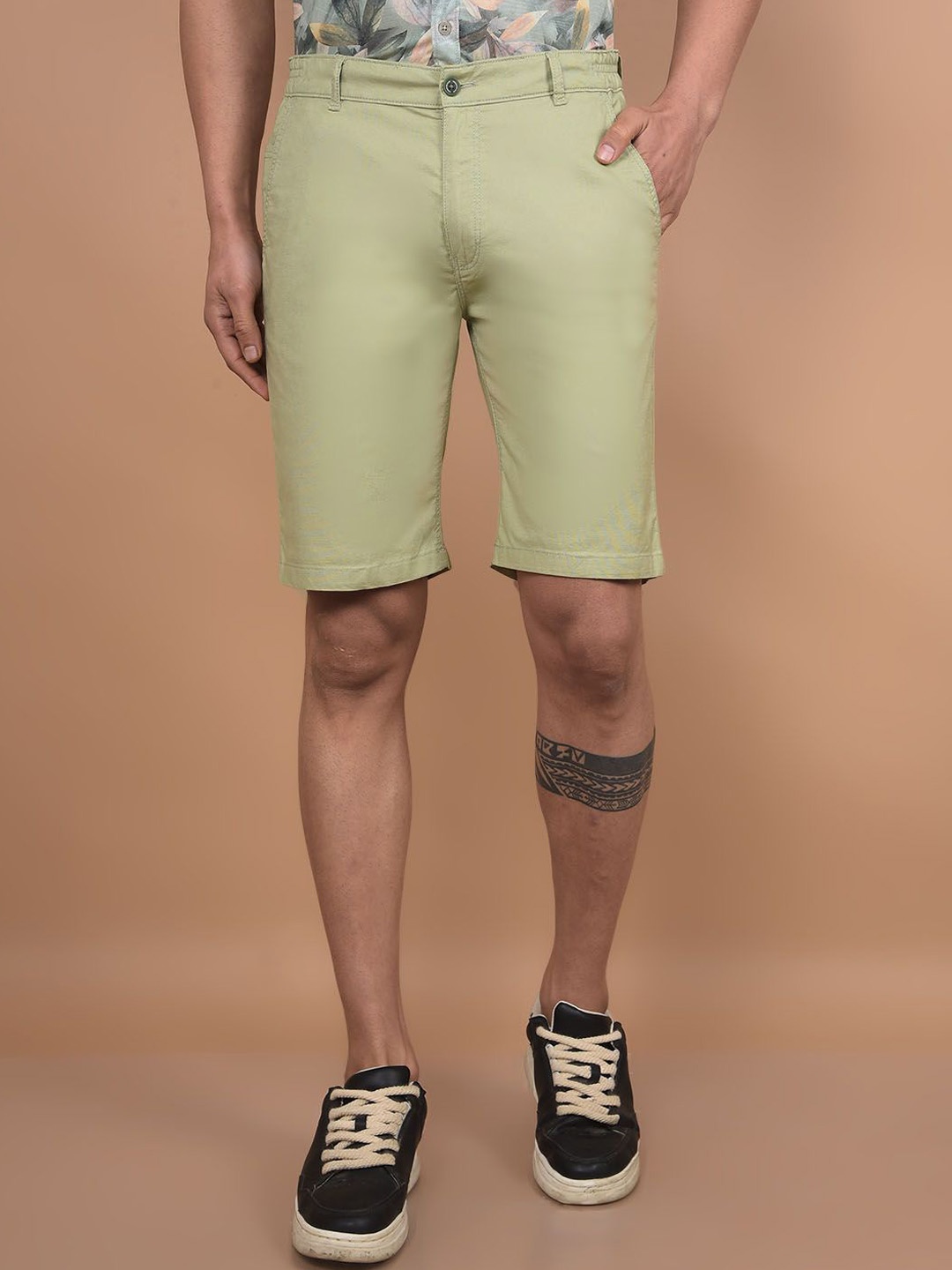 

Crimsoune Club Men Slim Fit Shorts, Green