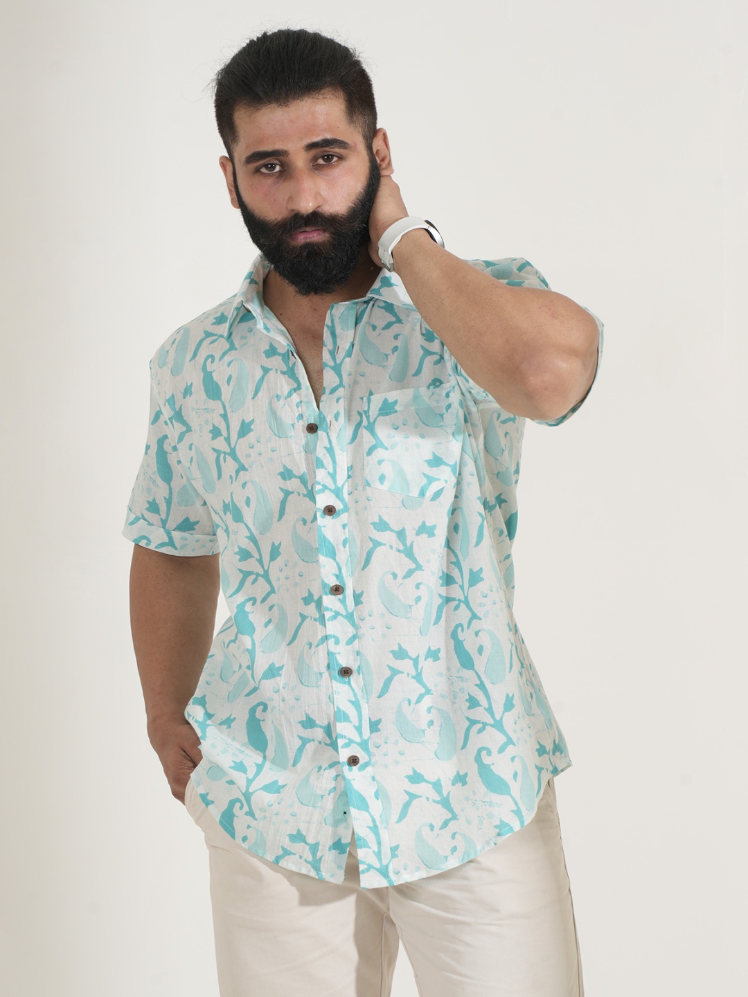 

Style Matters Men Standard Relaxed Fit Spread Collar Abstract Printed Cotton Casual Shirt, Beige