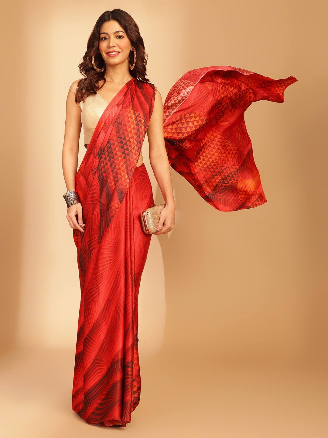 

navyasa by liva Abstract Printed Liva Saree with Blouse Piece, Red