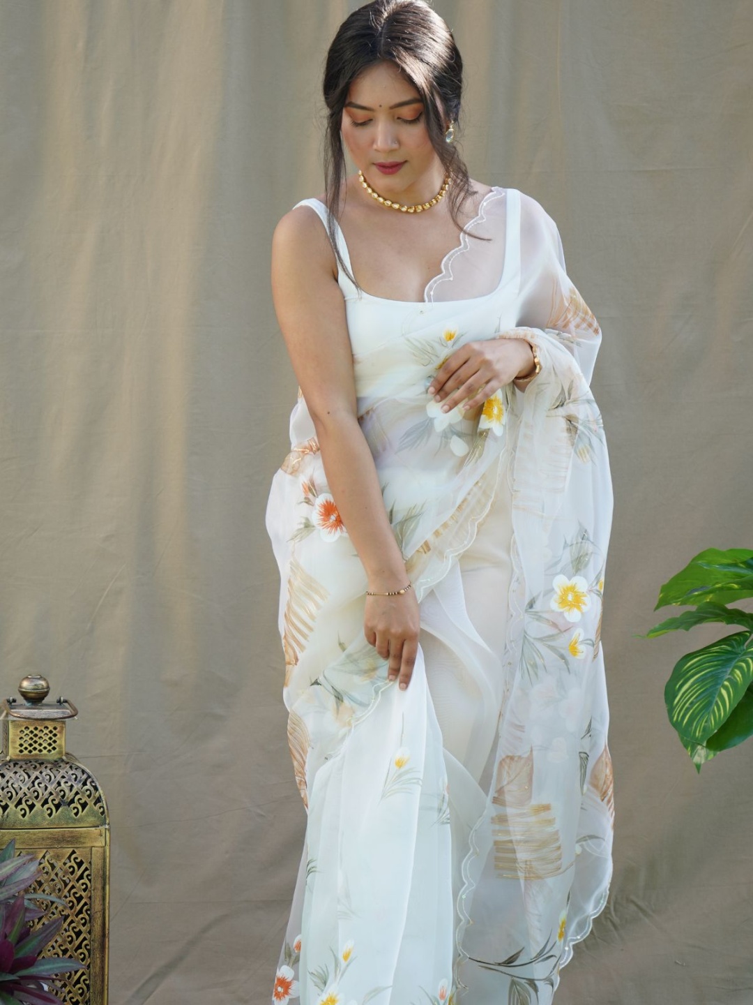 

ODETTE Floral Sequinned Organza Saree, Off white