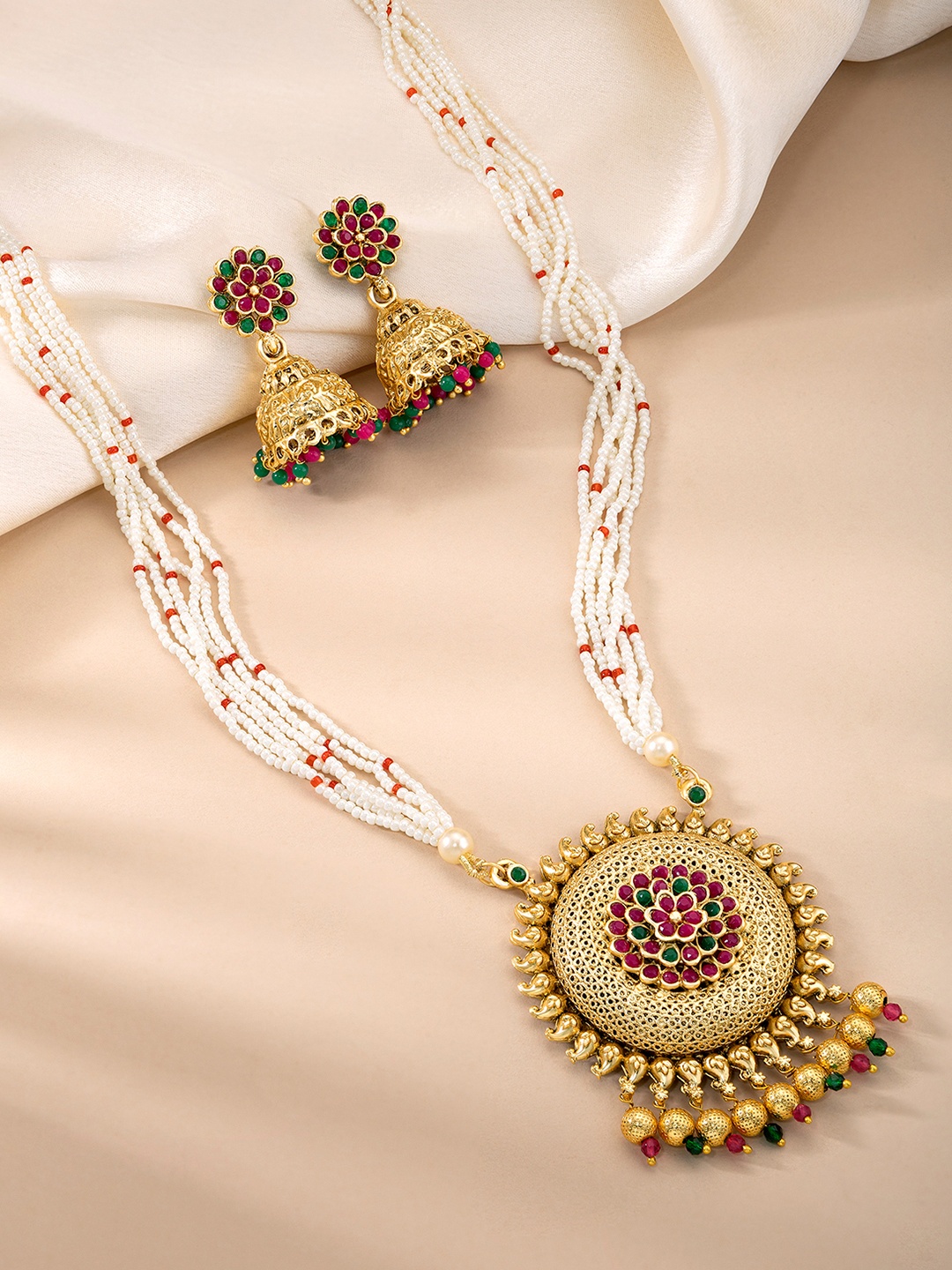 

Peora Gold-Plated Stone Studded Jewellery Set
