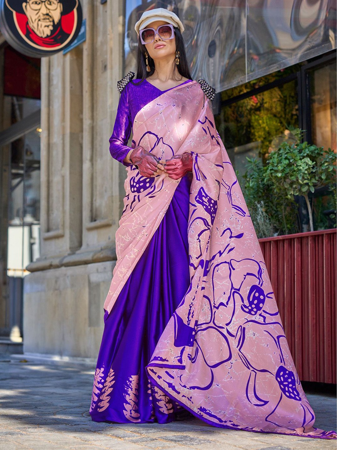 

BLENDIFY Satin Saree, Pink