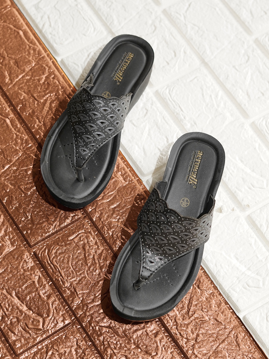 

Aerowalk Wedge Heel Sandals, Black