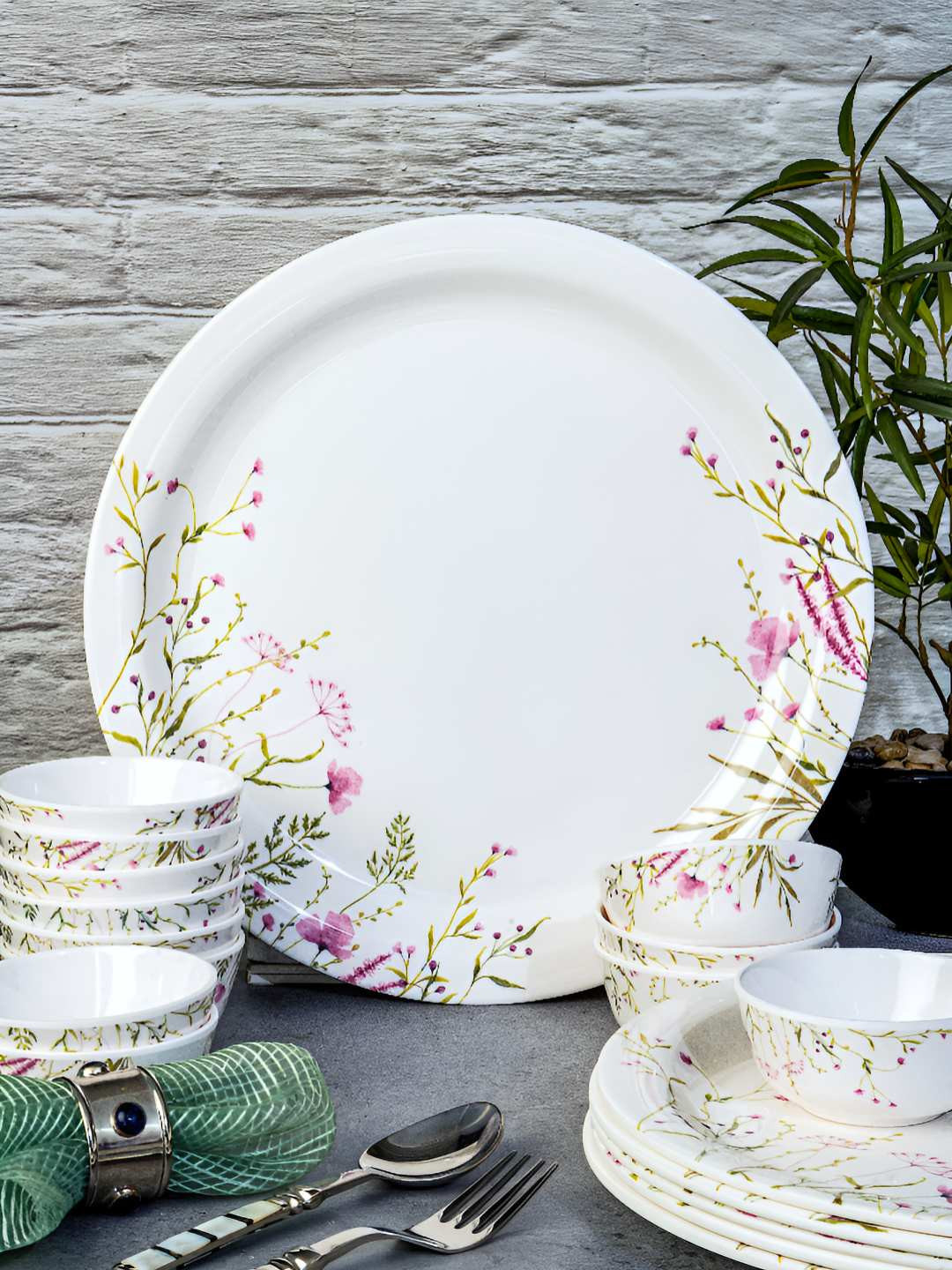 

Servewell White 2025 18 Pieces Melamine Dishwasher Safe Dinner Set of