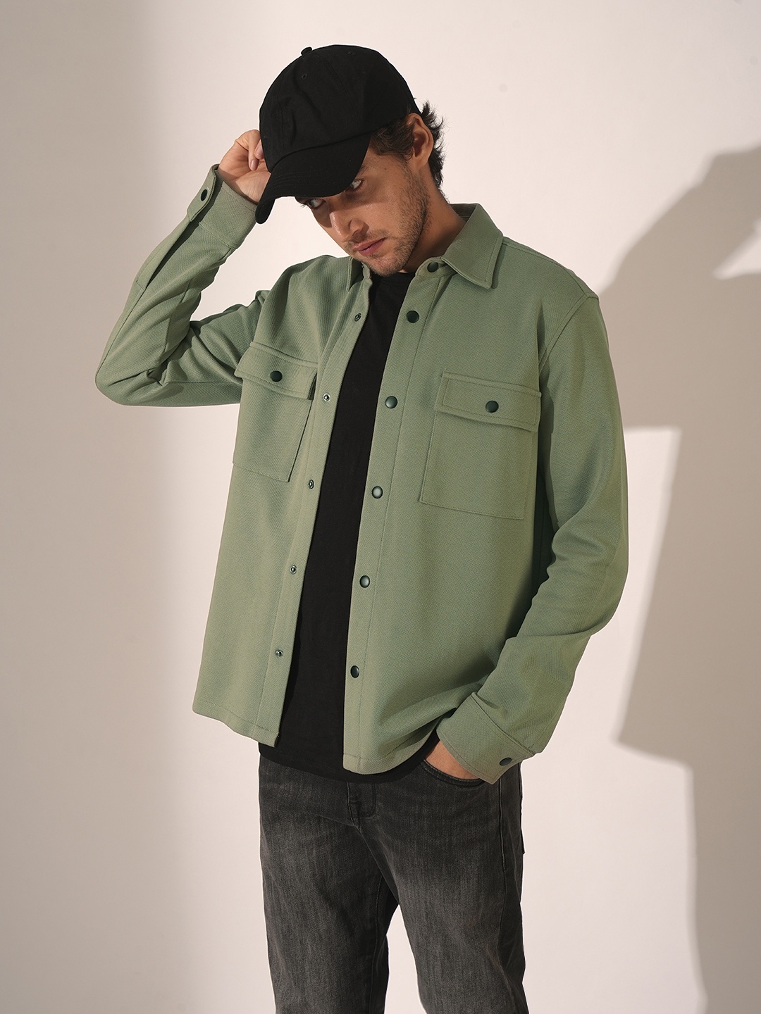 

SELECTED Men Relaxed Fit Spread Collar Solid Cotton Casual Shirt, Green