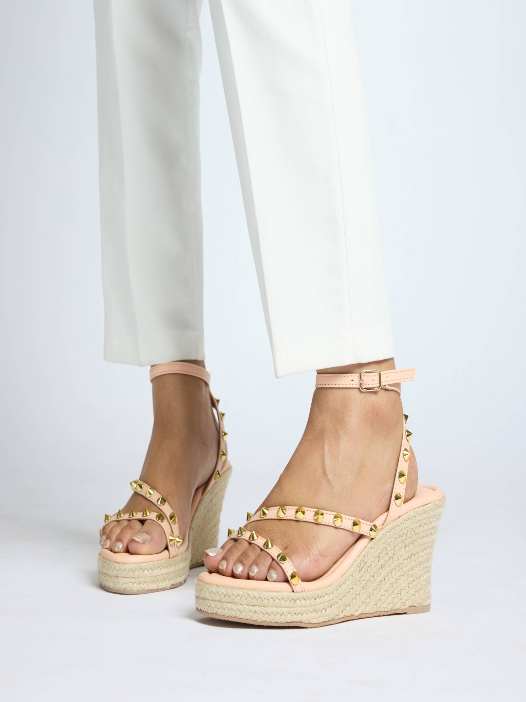 

CAI Peach Studded Wedges