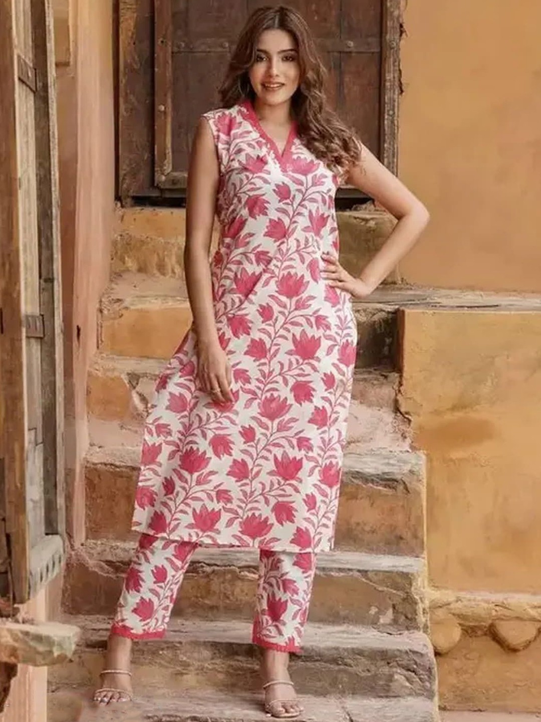 

The loom craft Floral Printed Sleeveless V-Neck Pure Cotton Straight Kurta With Trouser, Pink