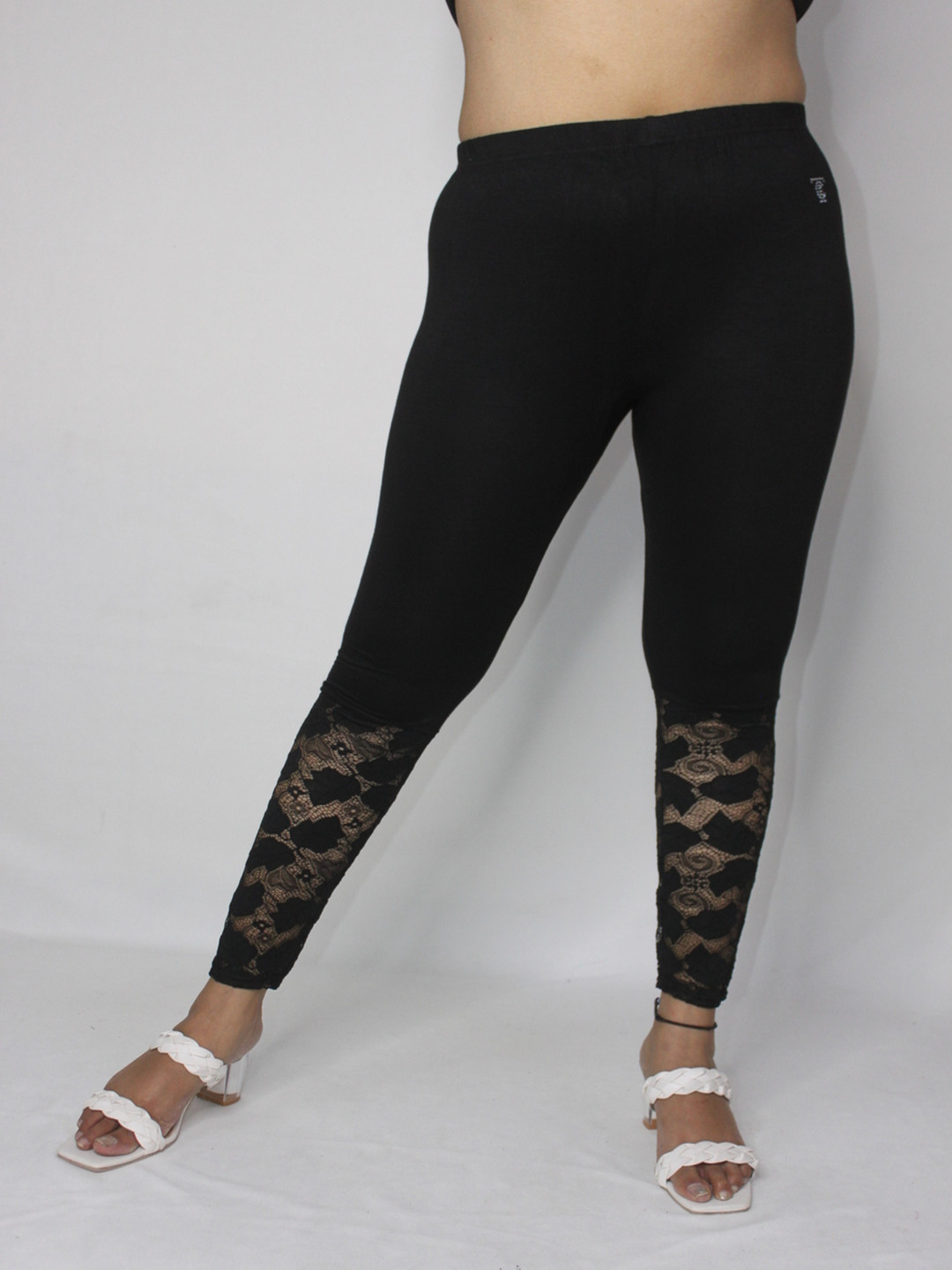 

PINK SHELL Ankle-Length Leggings, Black