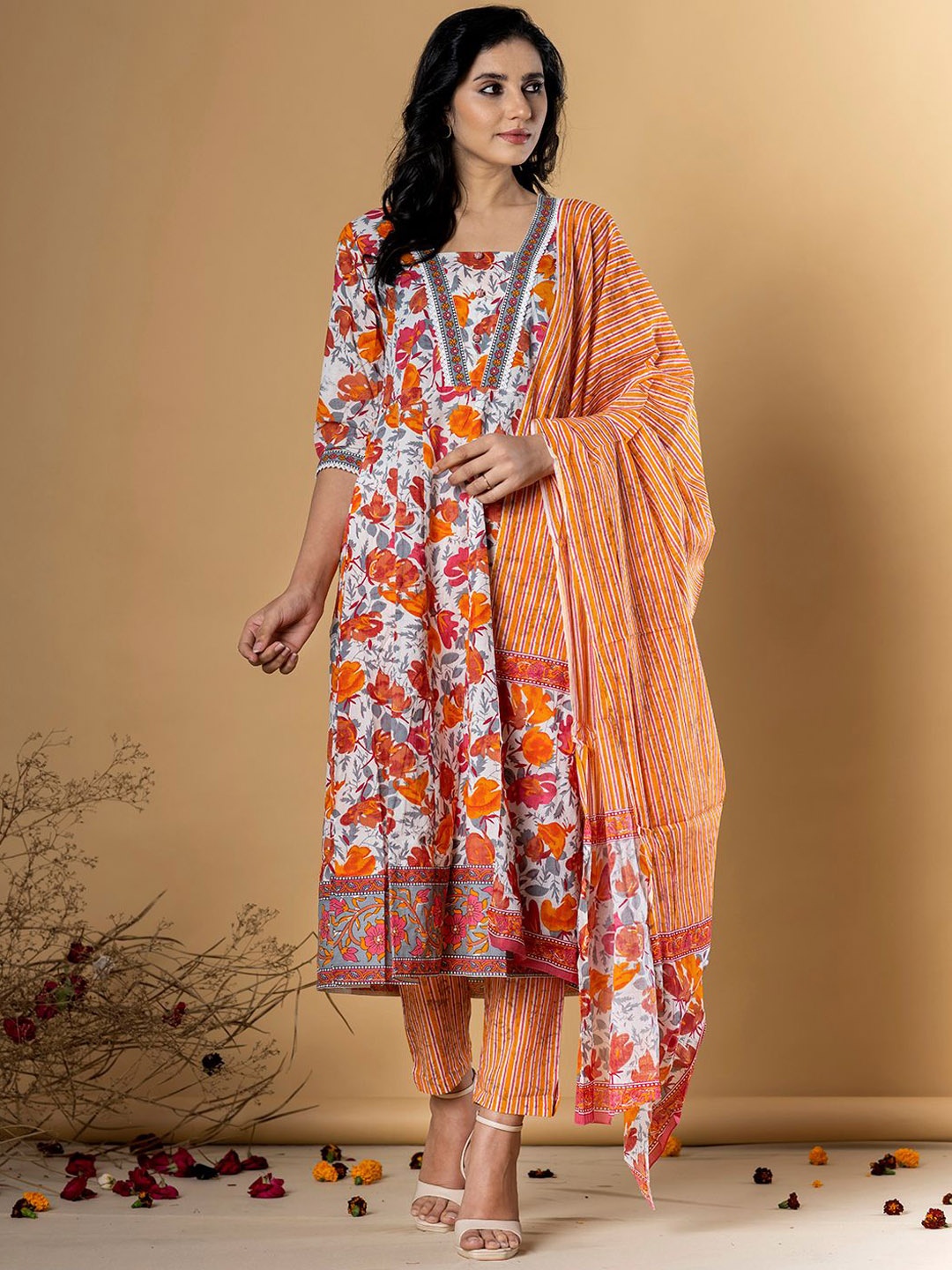 

Readiprint Fashions Floral Printed Empire Pure Cotton Kurta With Palazzos And Dupatta, Orange