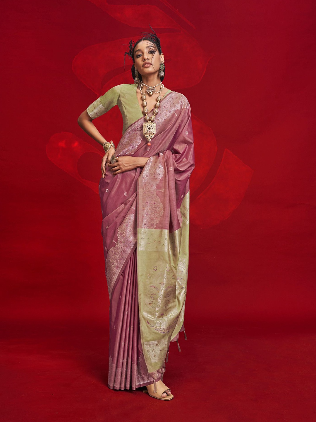 

elora Woven Design Zari Silk Blend Banarasi Saree, Rose