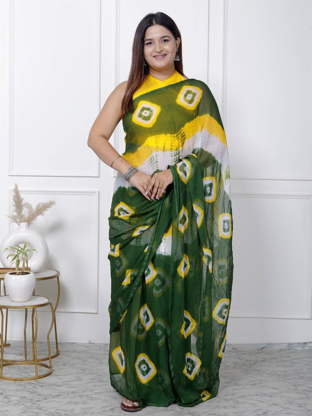 

neelkanth enterprises Pure Chiffon Bandhani Saree, Green