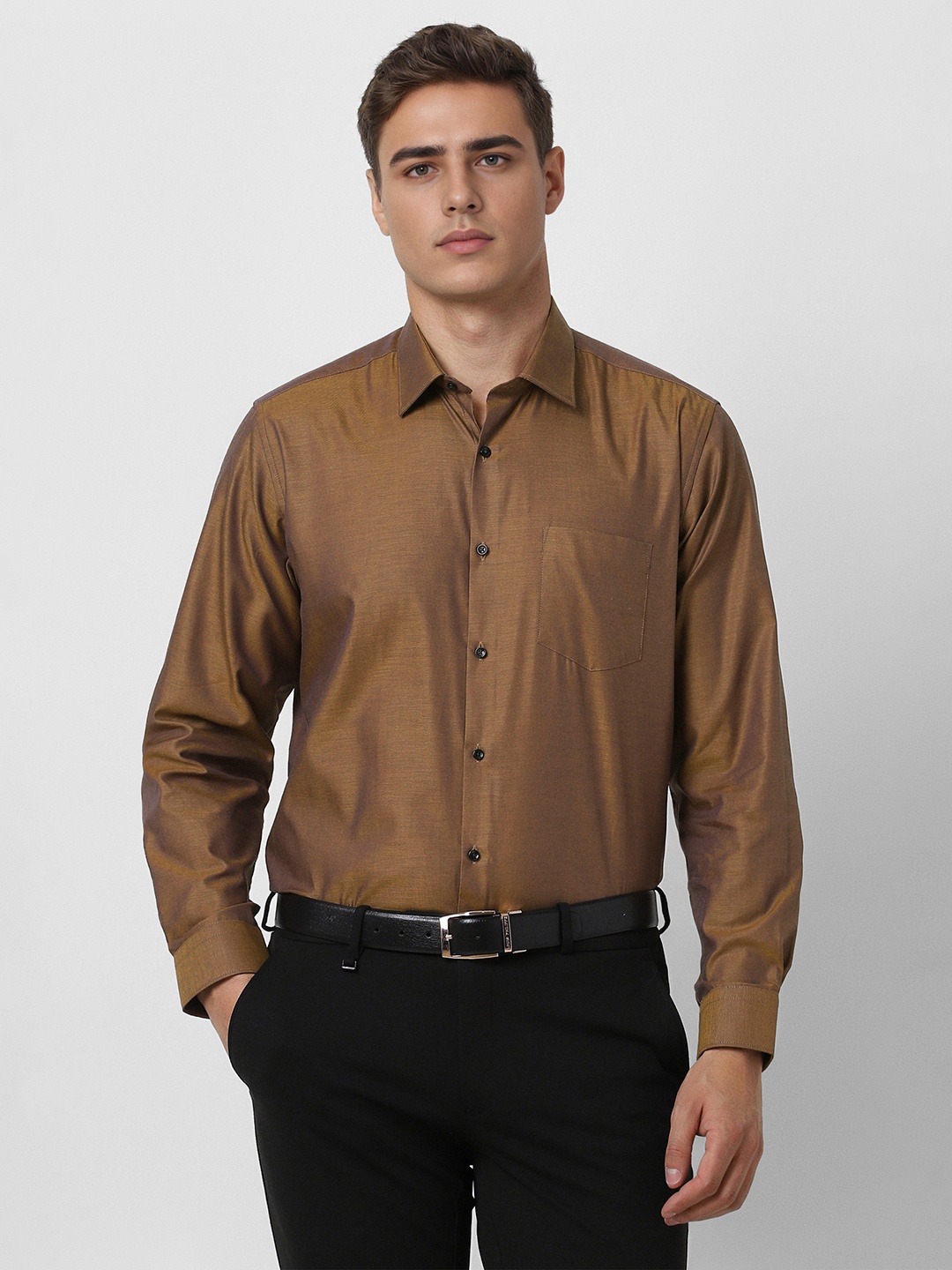 

Van Heusen Men Spread Collar Solid Cotton Casual Shirt, Brown