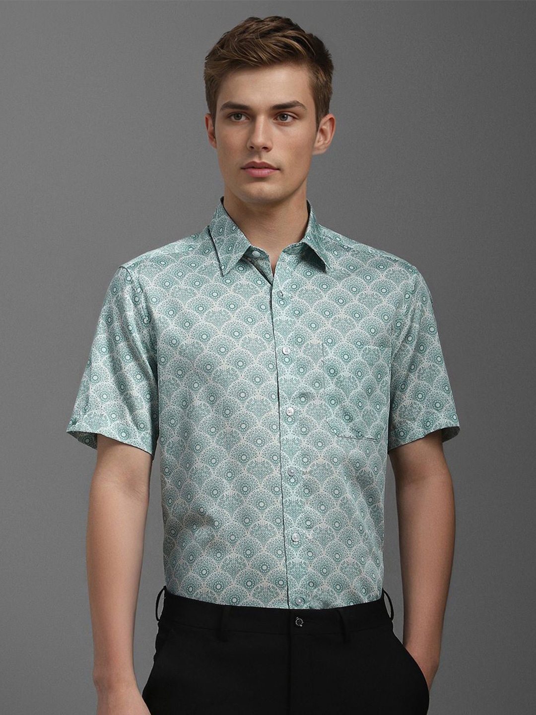 

Louis Philippe Men Classic Fit Spread Collar Floral Printed Cotton Formal Shirt, Sea green