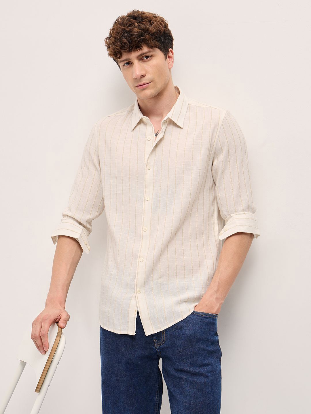 

THE BEAR HOUSE Men Slim Fit Spread Collar Vertical Striped Casual Shirt, Beige