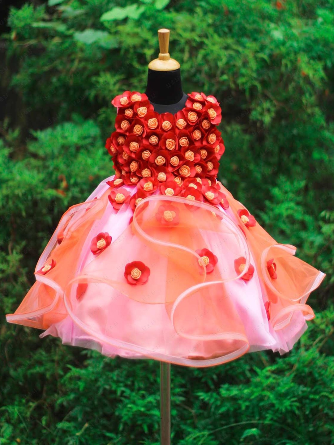 

Li & Li Boutique Girls Simple Baby Swirl Gown With Red and Peach Flowers