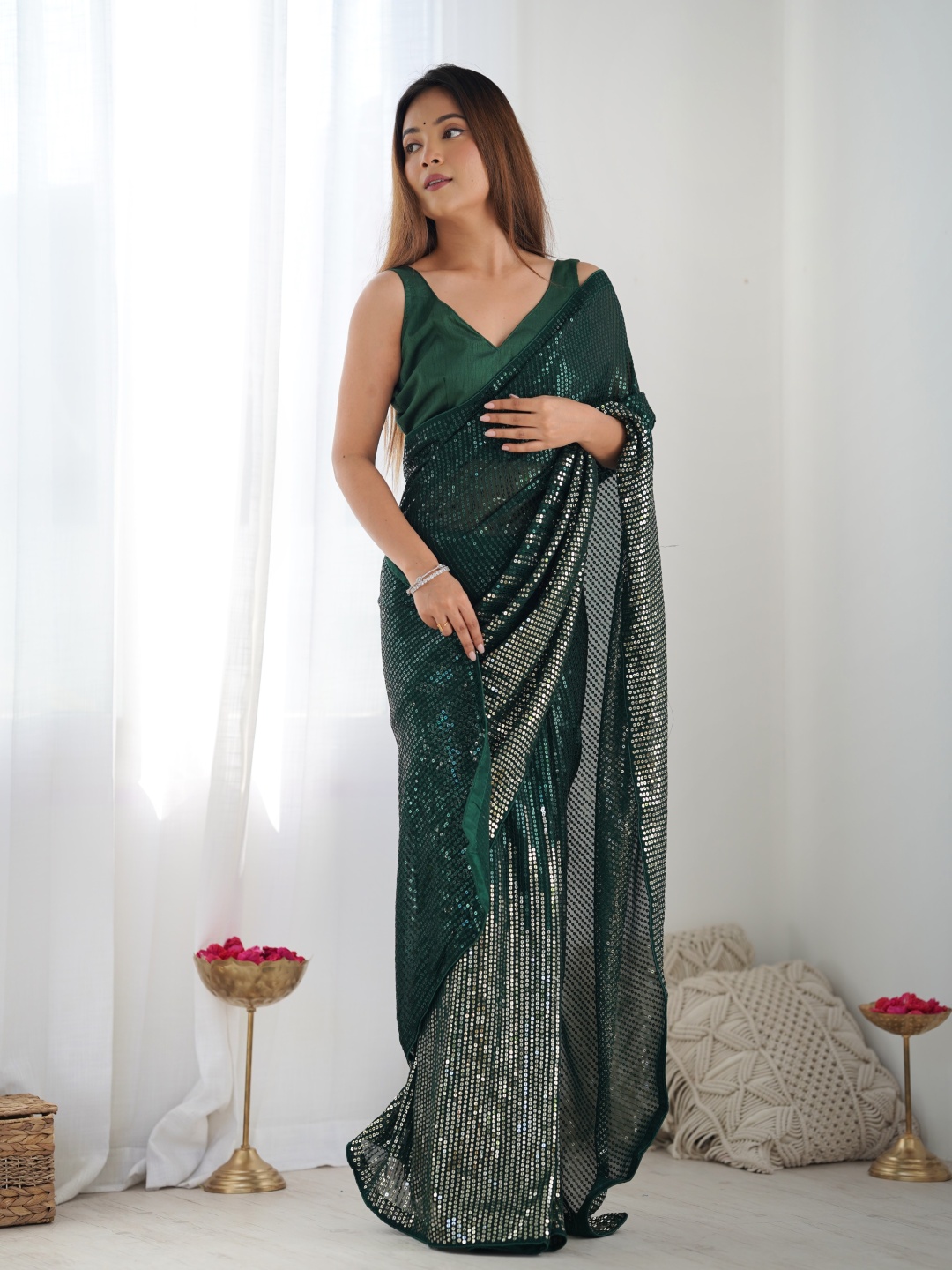 

DWIZA ENTERPRISE Embellished Sequinned Pure Georgette Heavy Work Saree, Green
