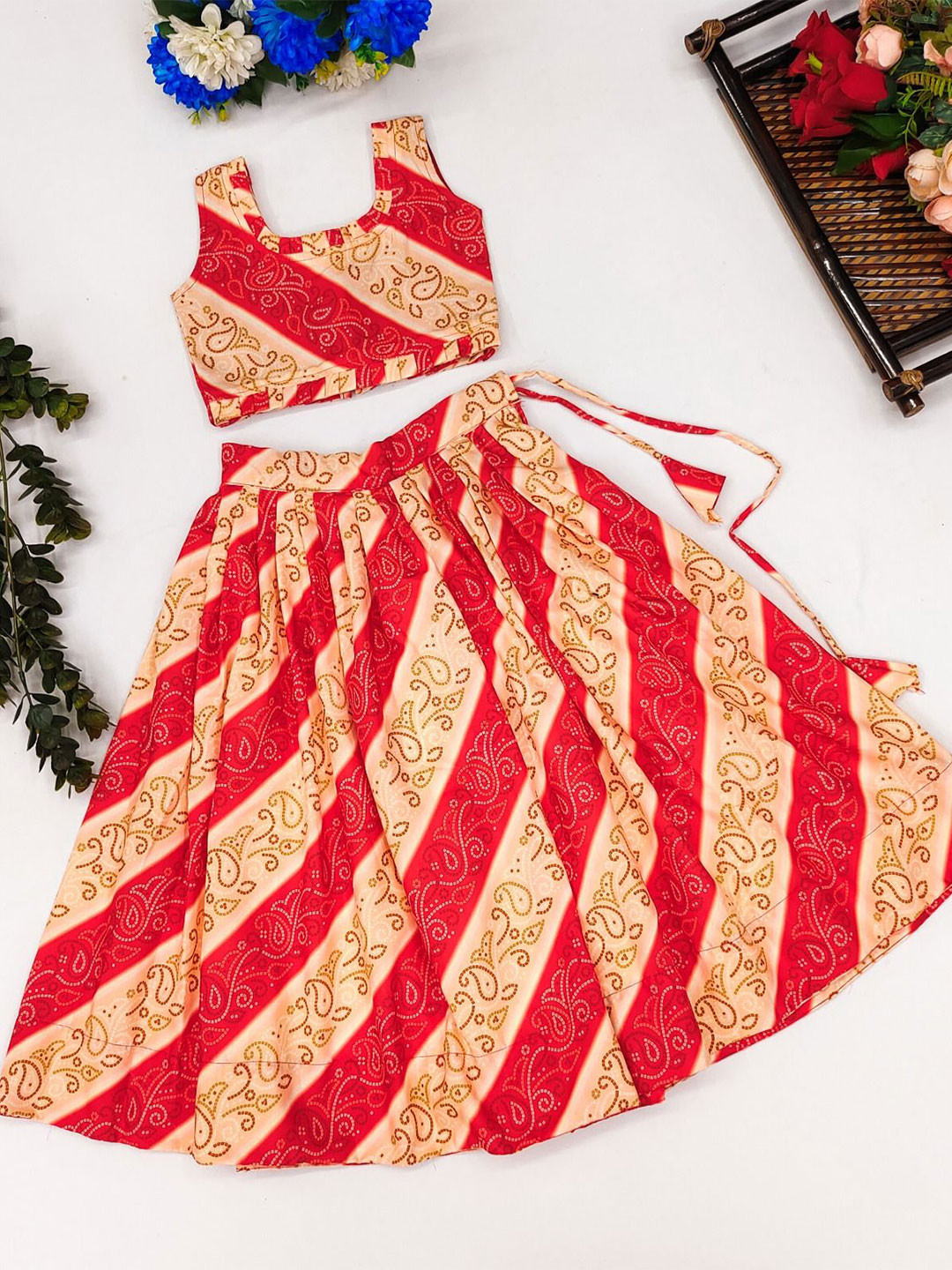 

DHRUV CREATION Girls Printed Ready to Wear Lehenga & Choli, Red