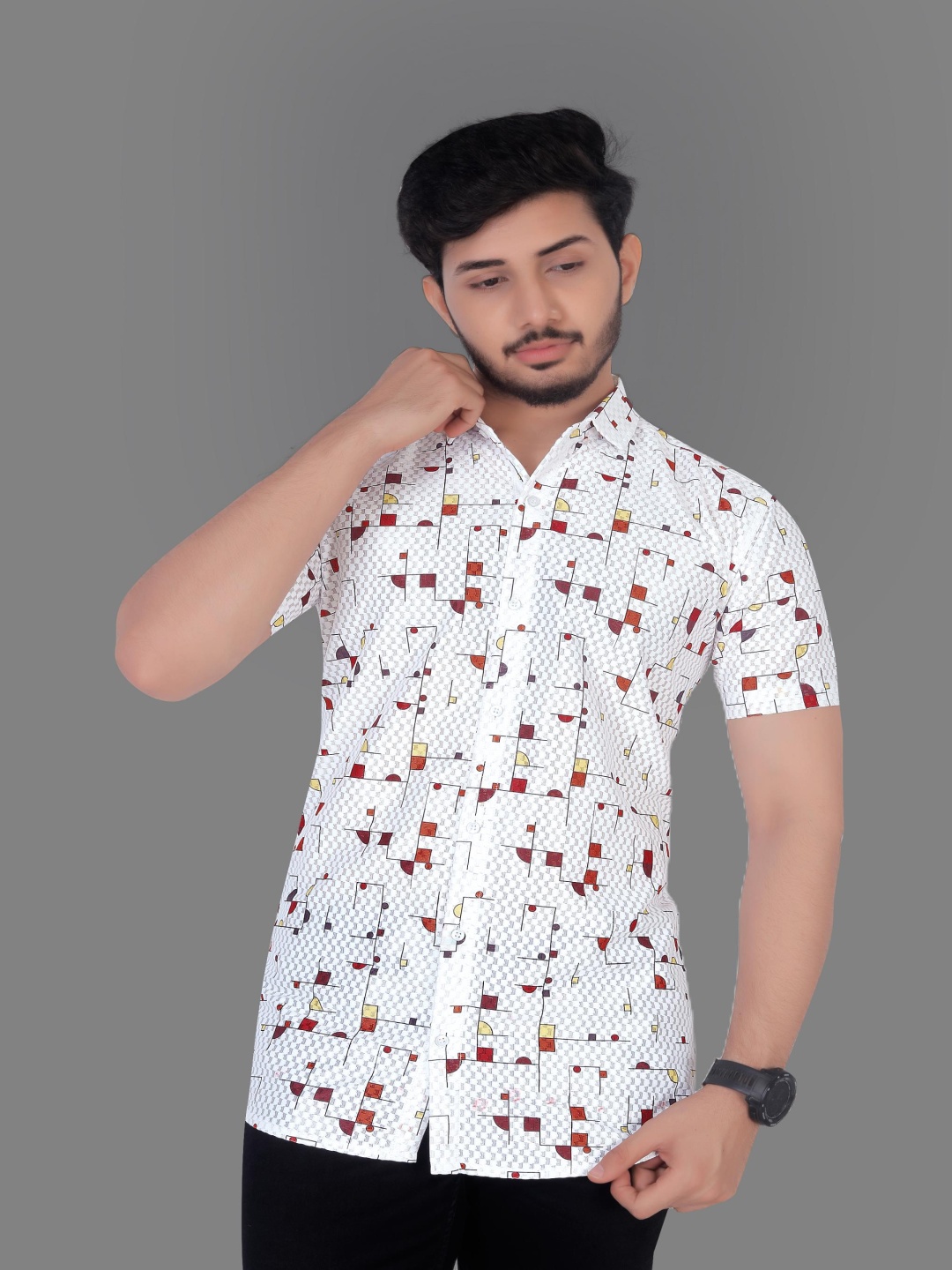 

QOSHA Men Standard Opaque Printed Casual Shirt, White