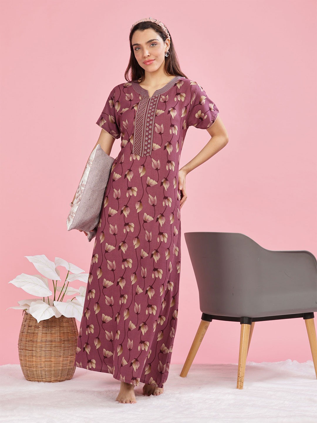 

9shines Label Women Printed Maxi Nightdress, Burgundy