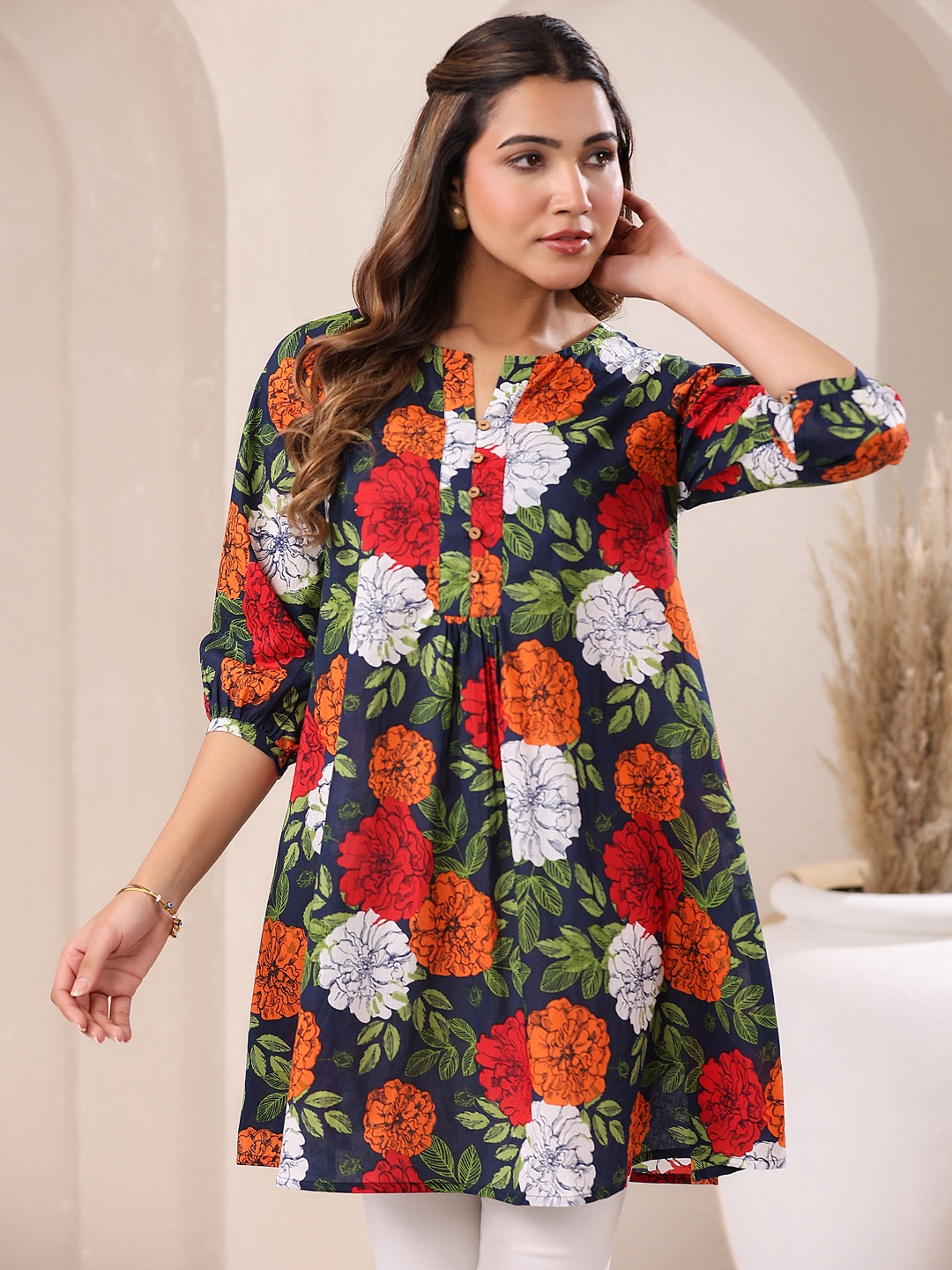 

Janasya Women's Blue Pure Cotton Floral Printed A-line Tunic