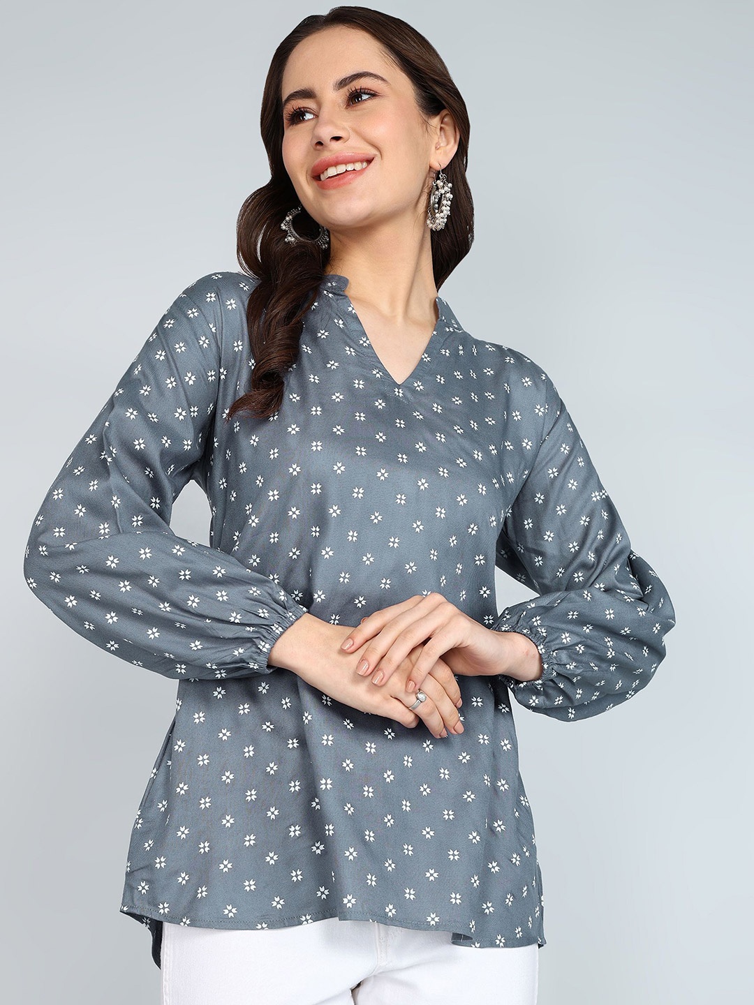 

Tviksha Fashion Ethnic Motifs Printed A-line Kurta, Grey