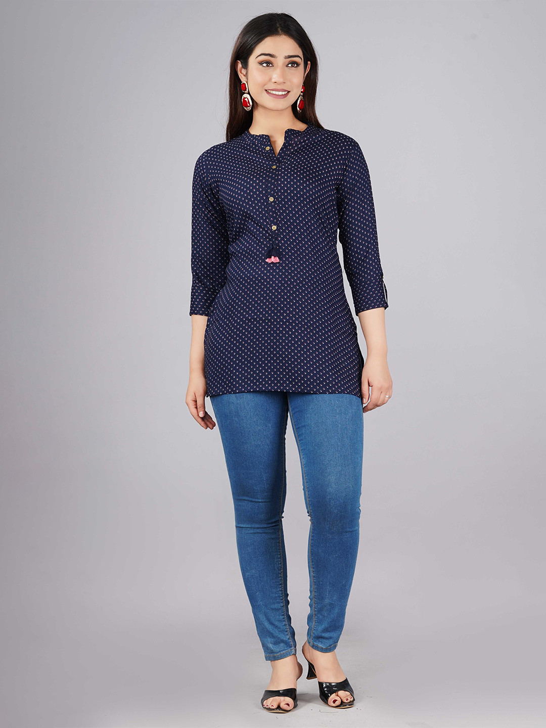 

SHAGUNA'S Women Printed Mandarin Collar Tunic, Navy blue
