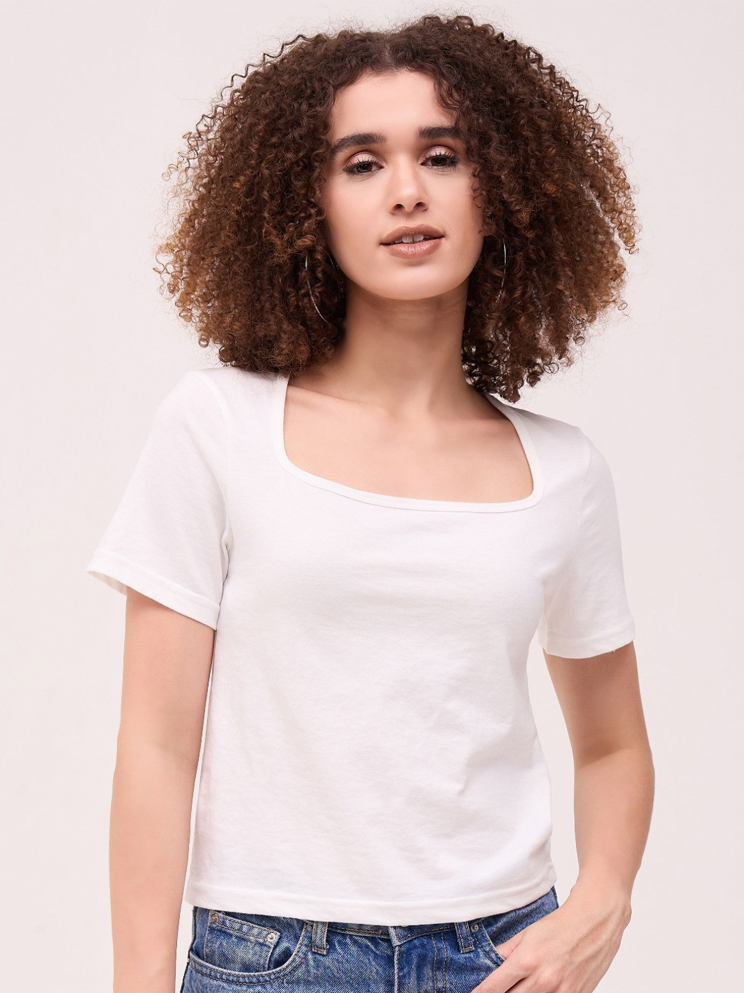 

DressBerry Women V-Neck Pockets T-shirt, White