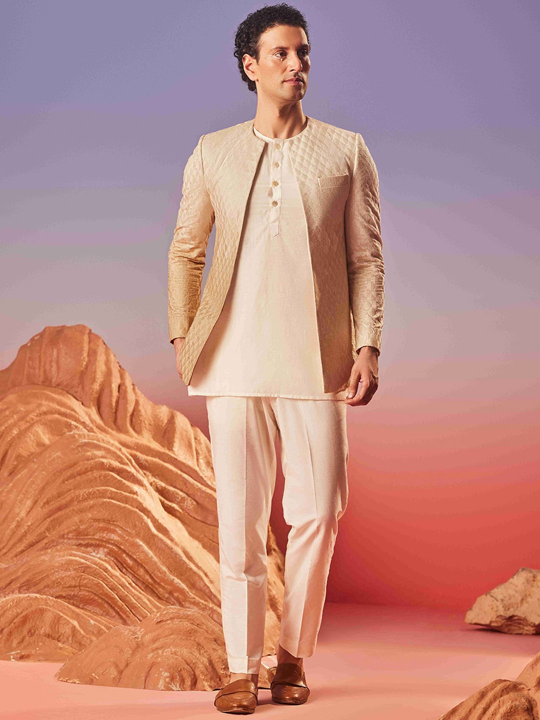 

Eleven Brothers Men Flared Sleeves Chanderi Silk Kurta, Beige