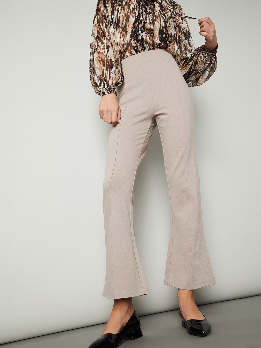 

max Women Mid-Rise Cropped Parallel Trousers, Brown
