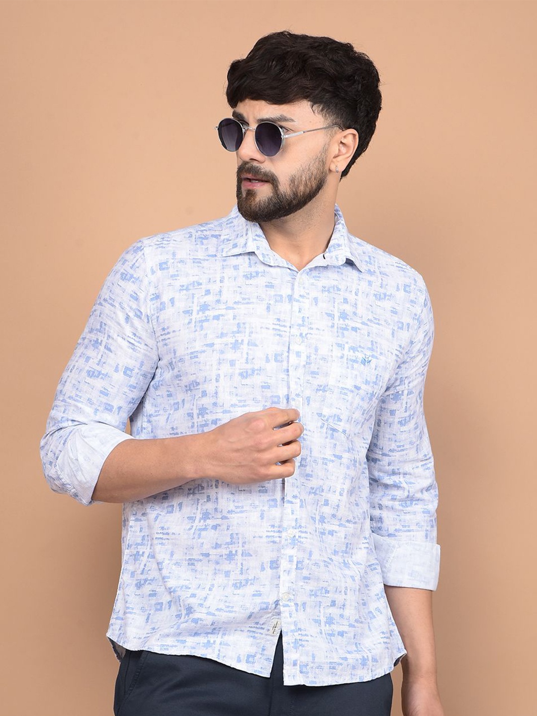 

Crimsoune Club Men Premium Slim Fit Spread Collar Abstract Printed Cotton Casual Shirt, Blue