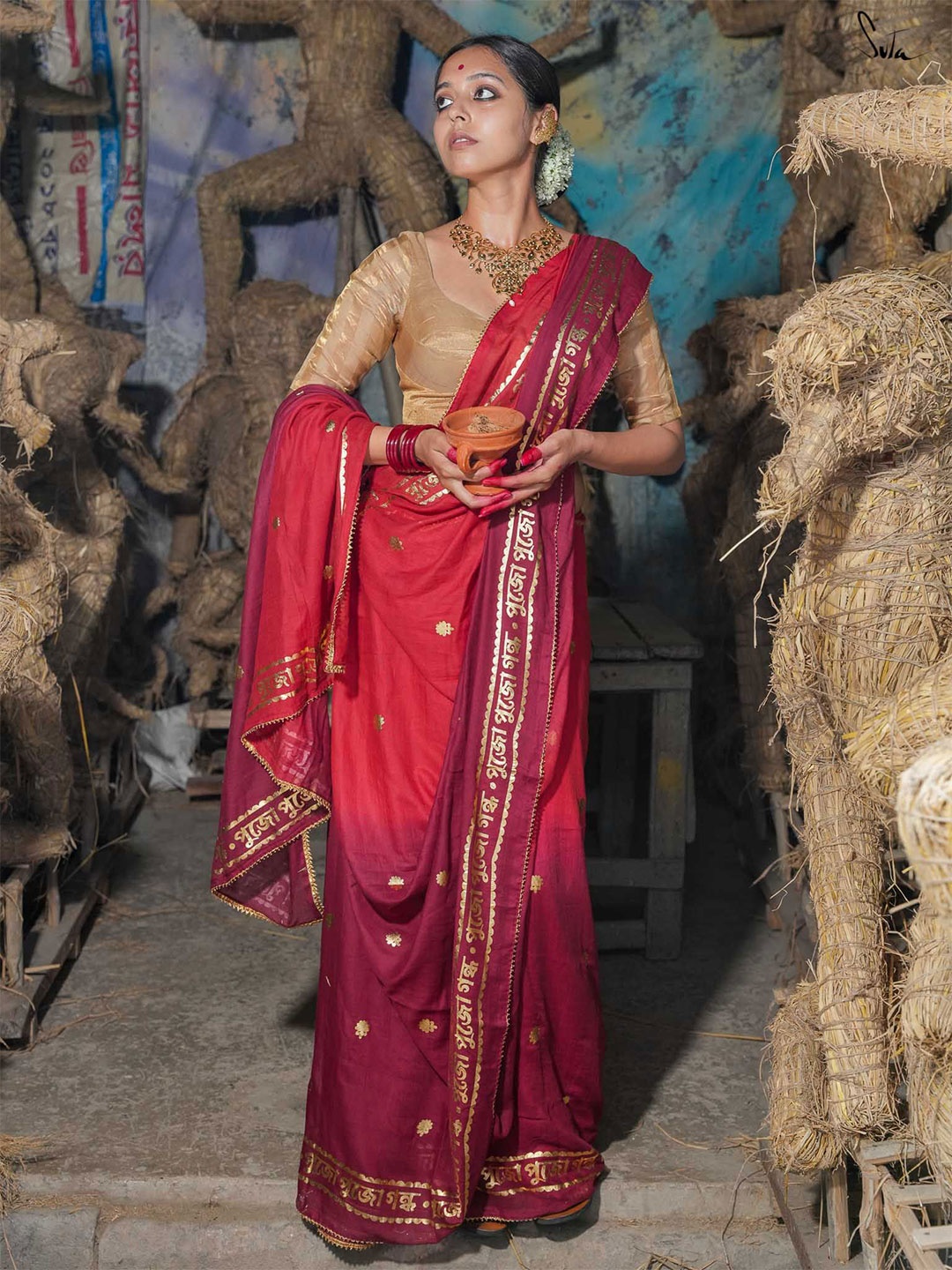 

Suta Maroon Cotton Mul Saree