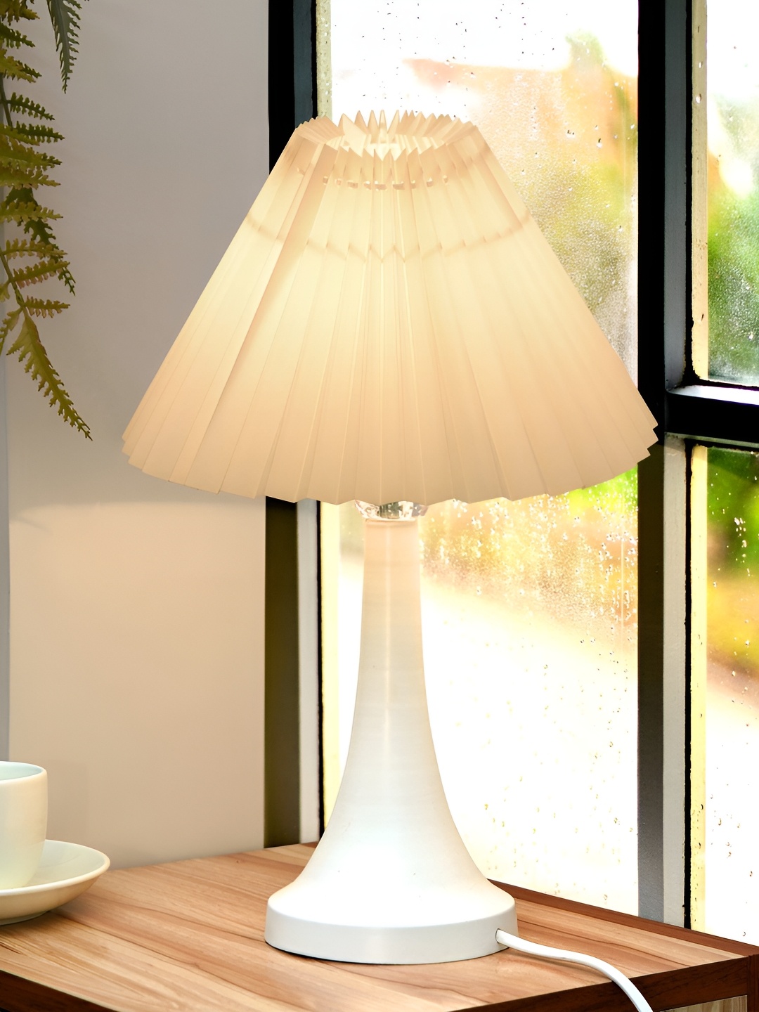 

Homesake Off White Metal Industrial Frusturical Shaped Table Lamp