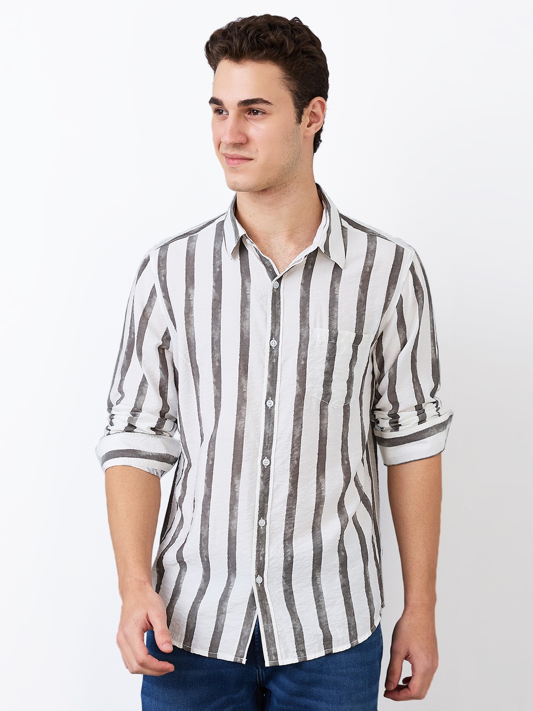 

SPYKAR Men Spread Collar Vertical Striped Casual Shirt, Grey