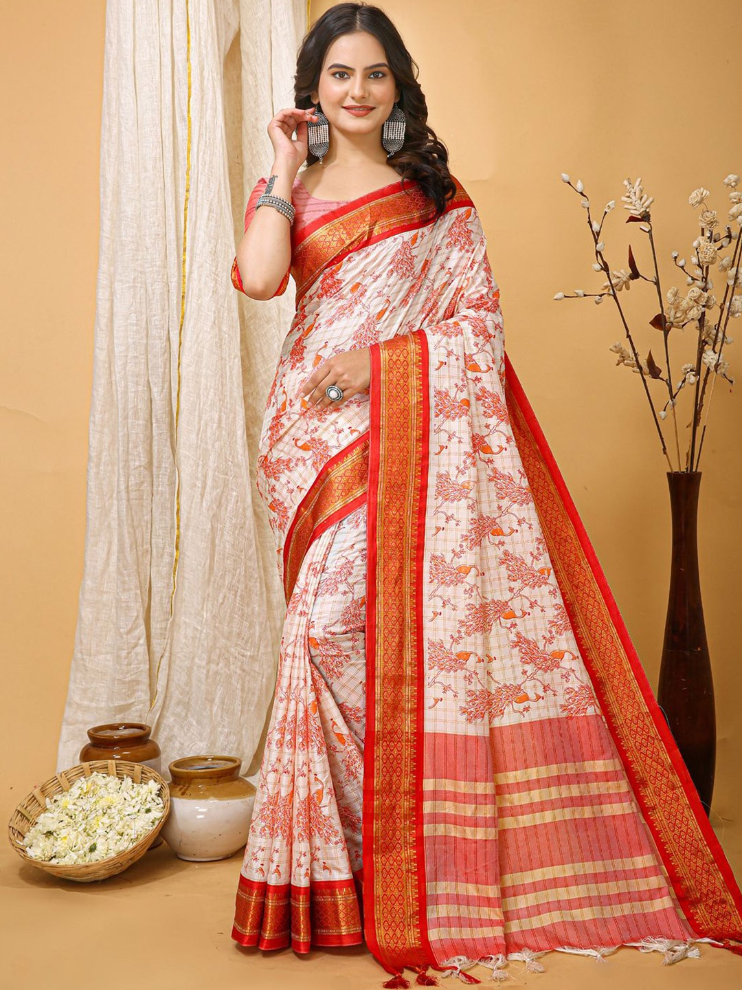 

Anouk Rustic Kalamkari Zari Silk Cotton Sungudi Saree, Off white