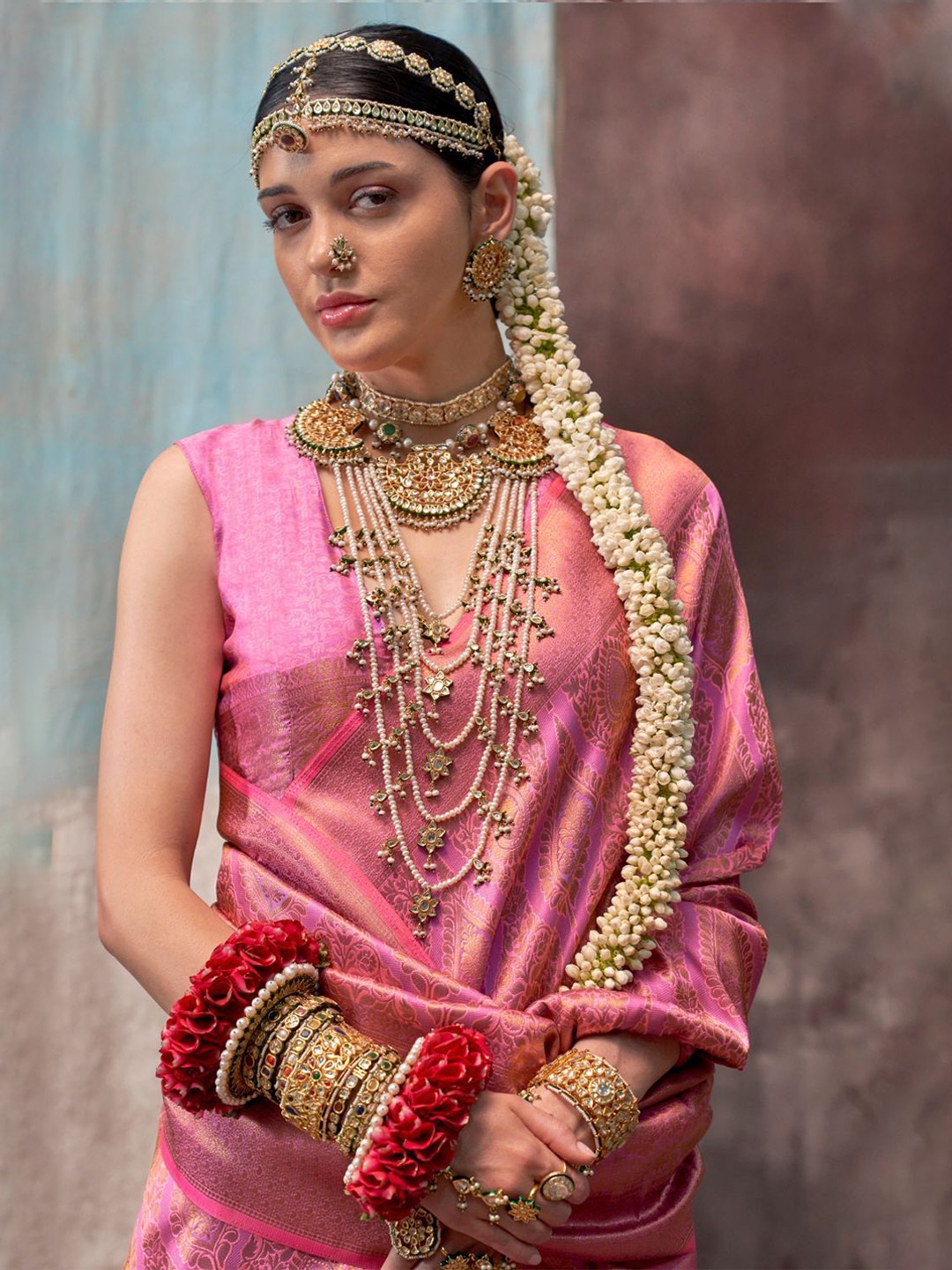 

BLENDIFY Woven Design Zari Silk Blend Banarasi Saree, Pink