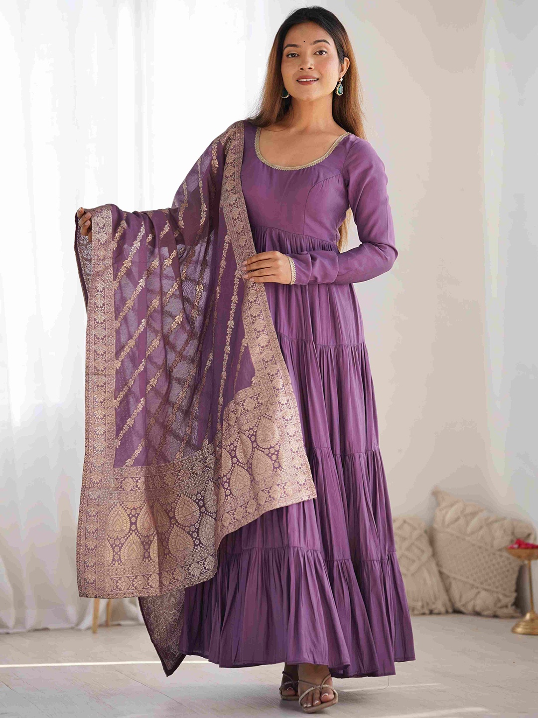 

LABELKBBRAND Round Neck Zari Chanderi Silk Anarkali Kurta With Palazzos & Dupatta, Purple