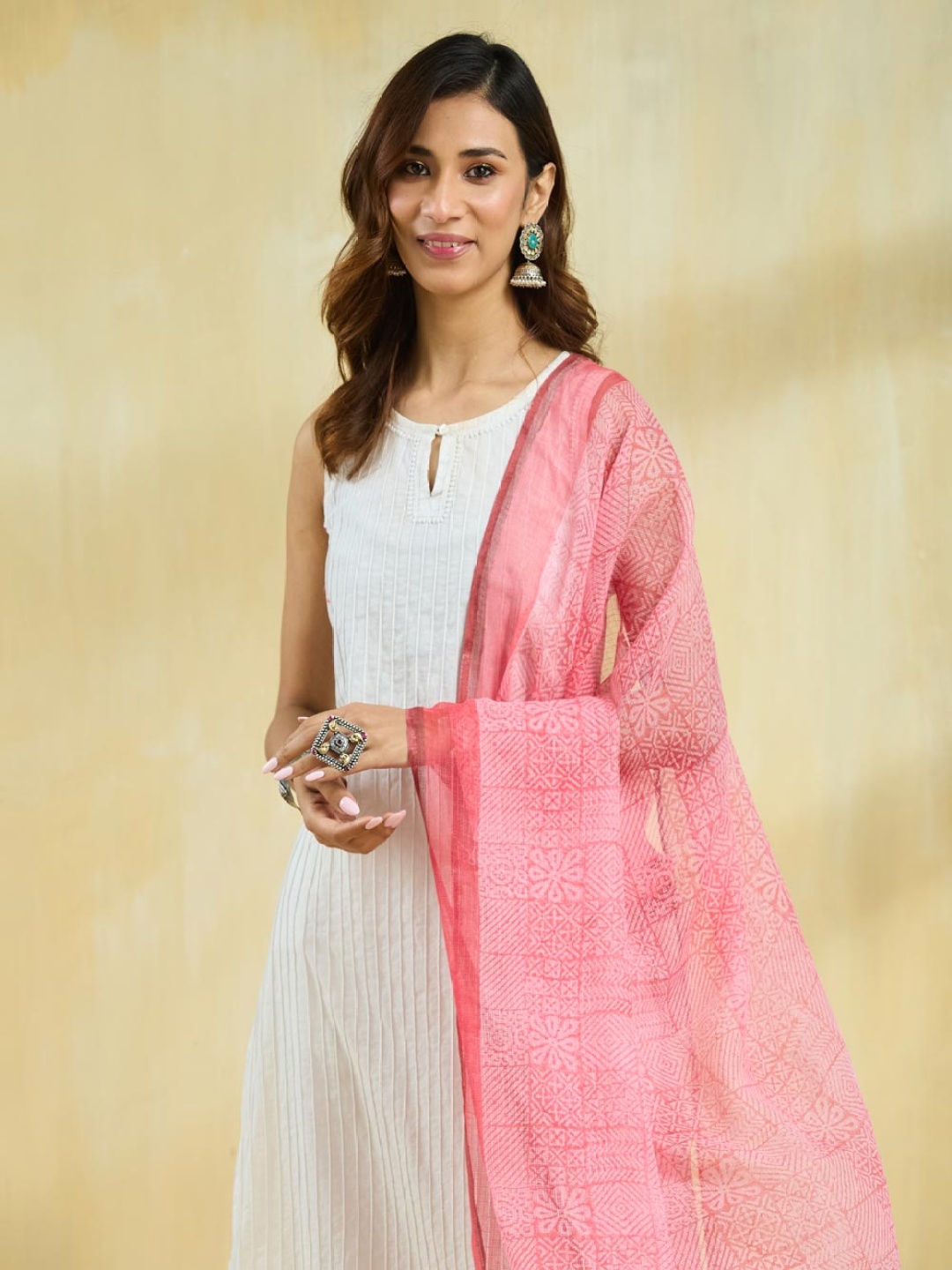 

Fabindia Floral Printed Block Print Technique Cotton Silk Dupatta, Pink