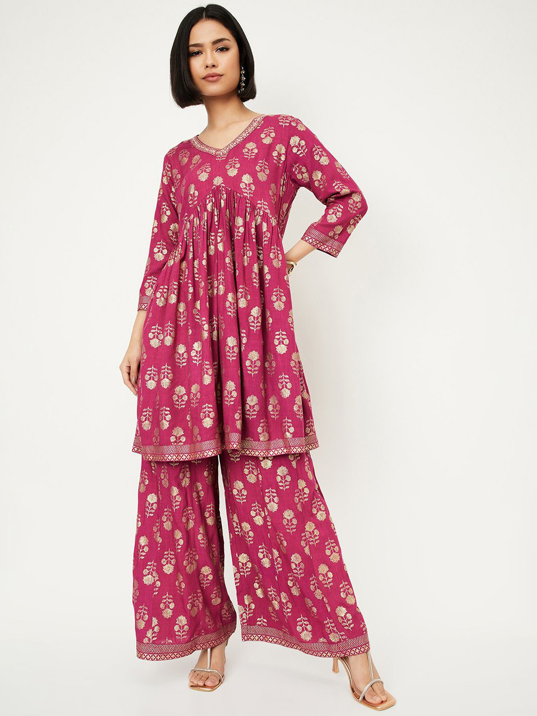 

max Floral Printed V-Neck Kurta with Salwar, Pink