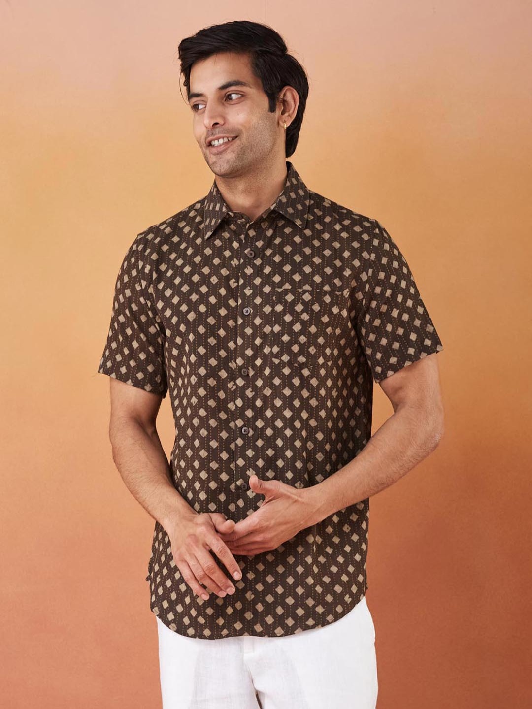 

Fabindia Women Slim Fit Spread Collar Geometric Printed Cotton Casual Shirt, Brown