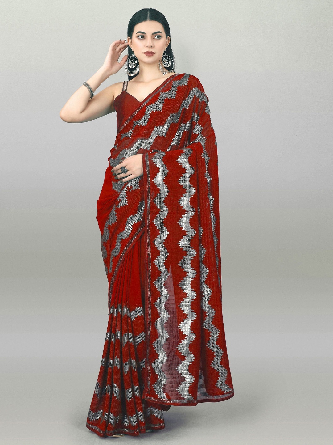 

Moda Rapido Embellished Sequinned Pure Georgette Saree, Red