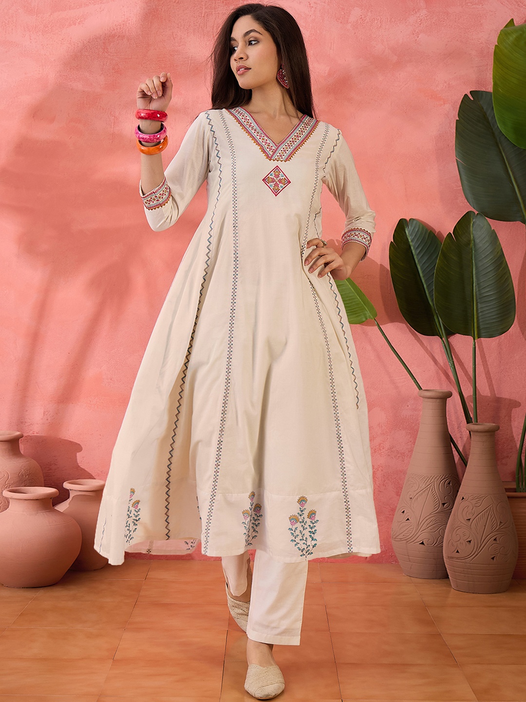 

Sangria White Ethnic Motifs Embroidered V-Neck Anarkali Kurta With Trousers