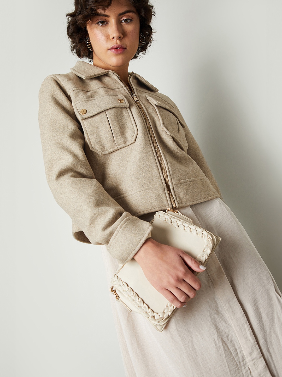 

max Women Spread Collar Solid Casual Tailored Jacket, Beige