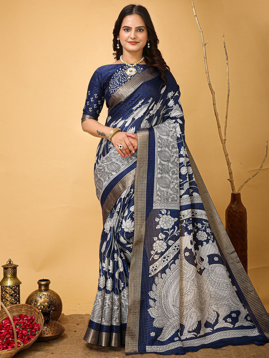 

Anouk Rustic Kalamkari Zari Sungudi Saree, Navy blue