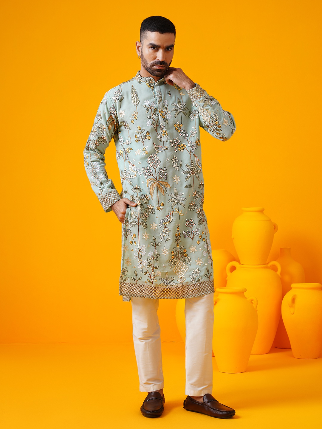 

SOJANYA LUXE Floral Embroidered Mandarin Collar Georgette Straight Kurta With Trouser, Sea green