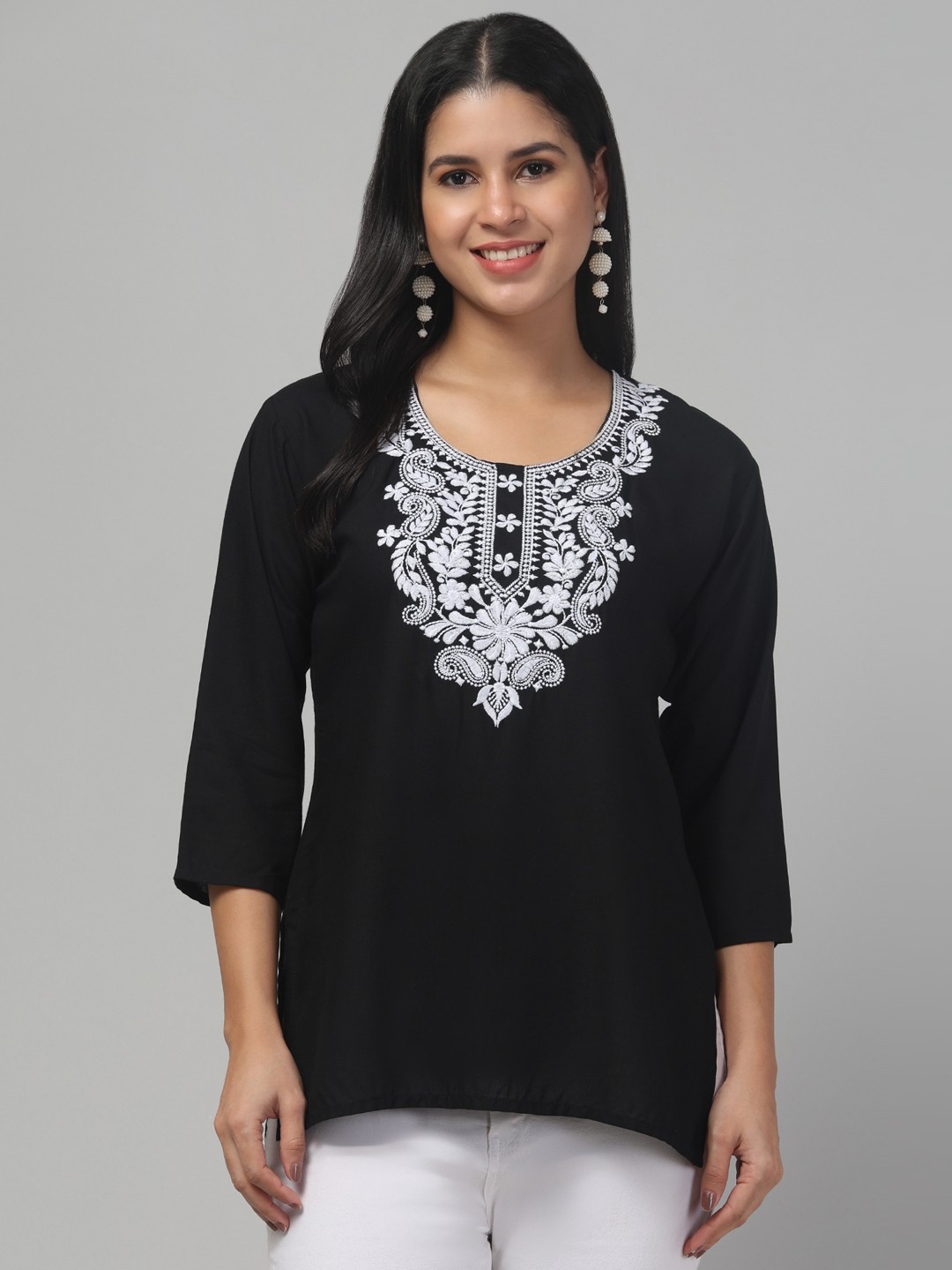 

Trend Level Women Floral Embroidered Kurti, Black