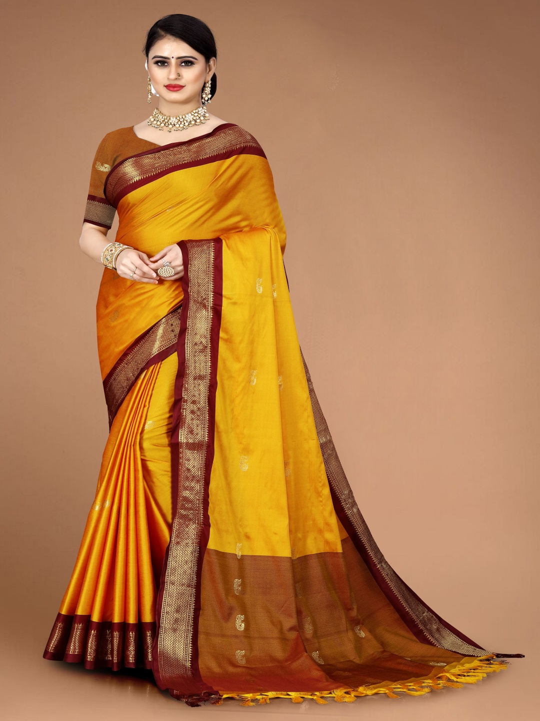 

Moda Rapido Woven Design Zari Art Silk Paithani Saree, Yellow